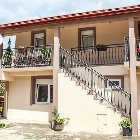 Apartman Kaca سيتينيي المظهر الخارجي الصورة