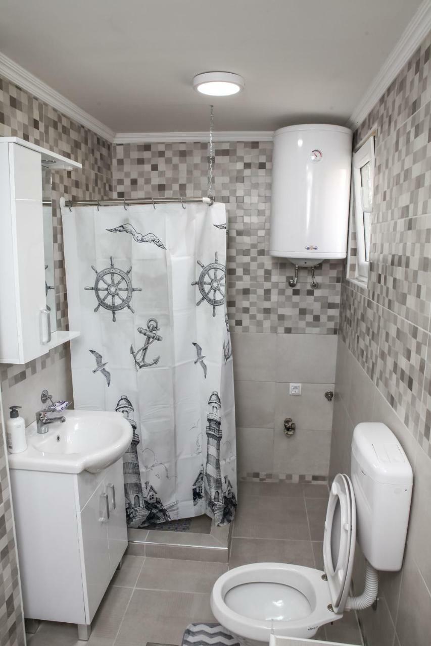 Apartman Kaca سيتينيي المظهر الخارجي الصورة
